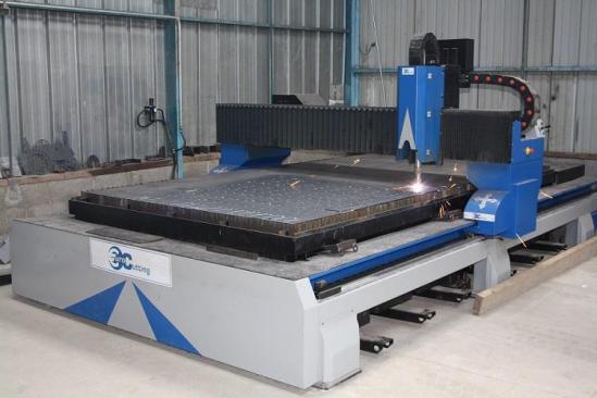 Table plasma air comprime swift cut clermont ferrand auvergne puy de dome revendeur partenaire coupage region eurocutting 63 partenaire euro cutting